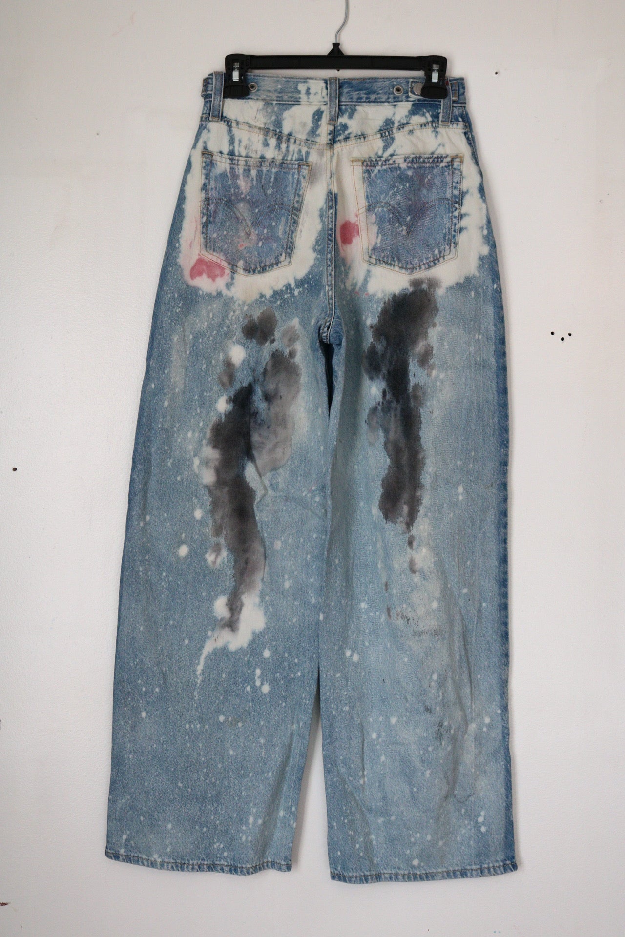 THAPA GHOST DENIM